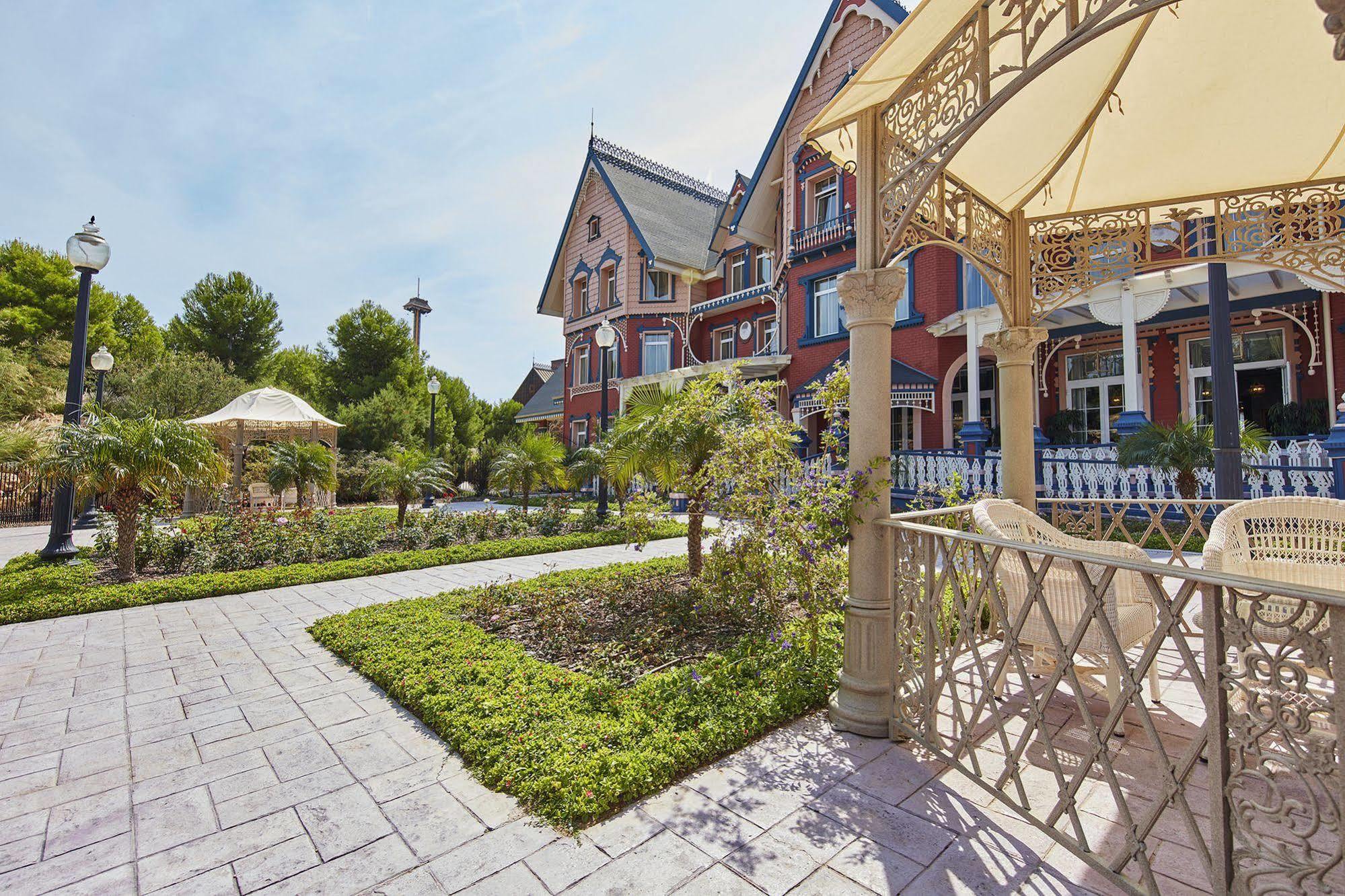 Portaventura Hotel Lucy'S Mansion - Includes Unlimited Access & Express Wristband To Portaventura Park & Ferrari Land Salou Exterior foto